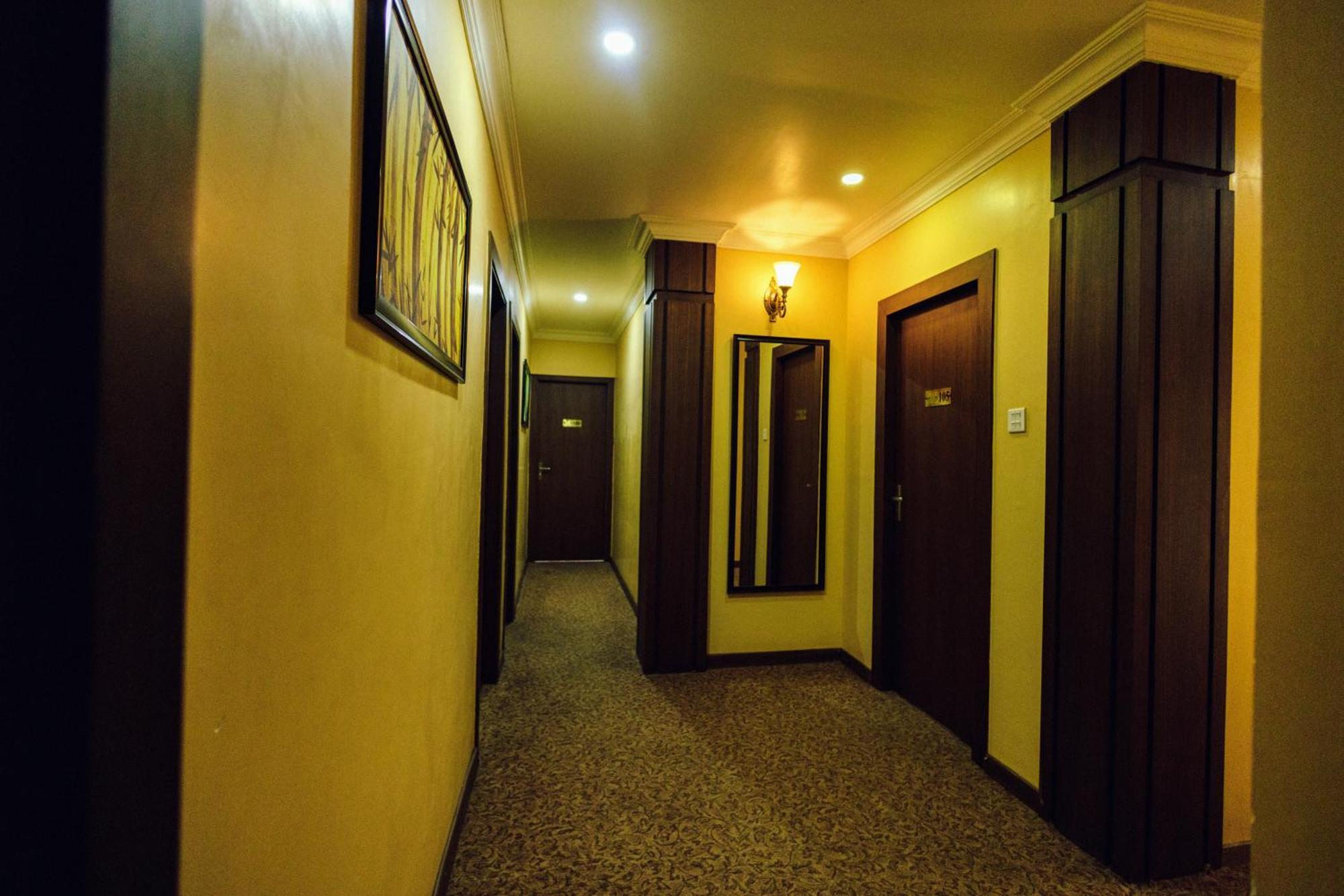 Hotel Maden Inn Itahari Ngoại thất bức ảnh