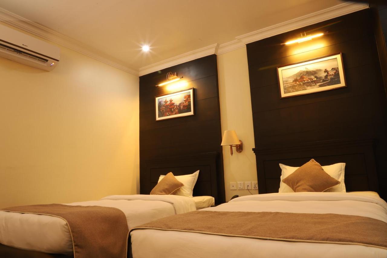 Hotel Maden Inn Itahari Ngoại thất bức ảnh