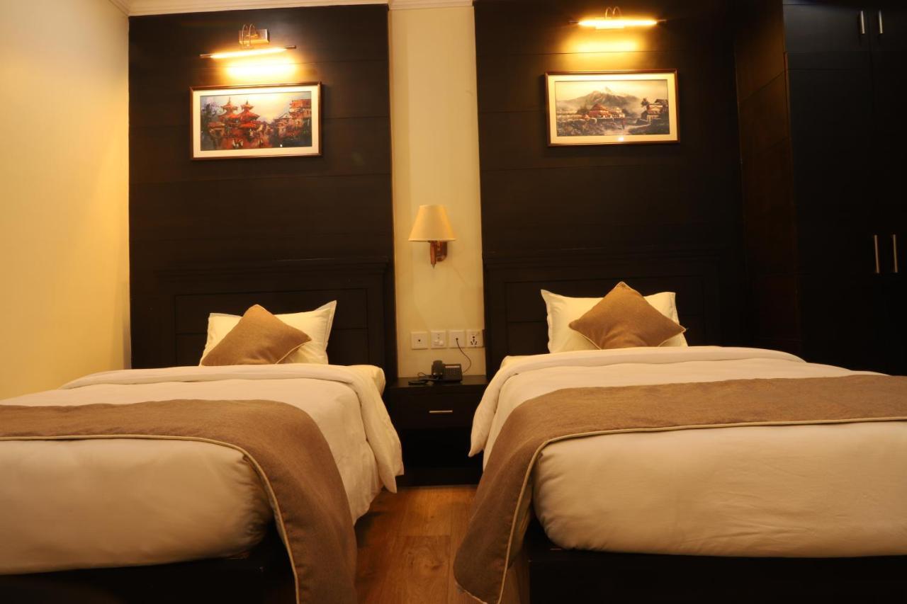 Hotel Maden Inn Itahari Ngoại thất bức ảnh